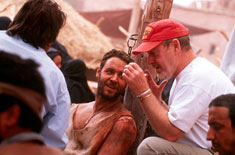 Ridley Scott en un momento del rodaje de Gladiador