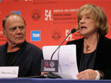 Jeanne Moreau y Bruno Ganz, dando a conocer los premios