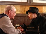 Demi Moore y Michael Caine en Flawless
