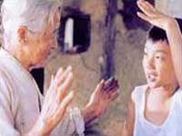 Sang Woo y su abuela 